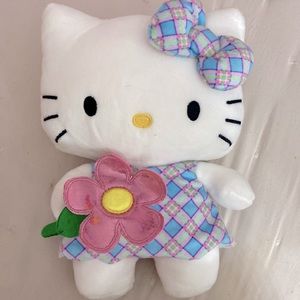 Hello kitty plushy